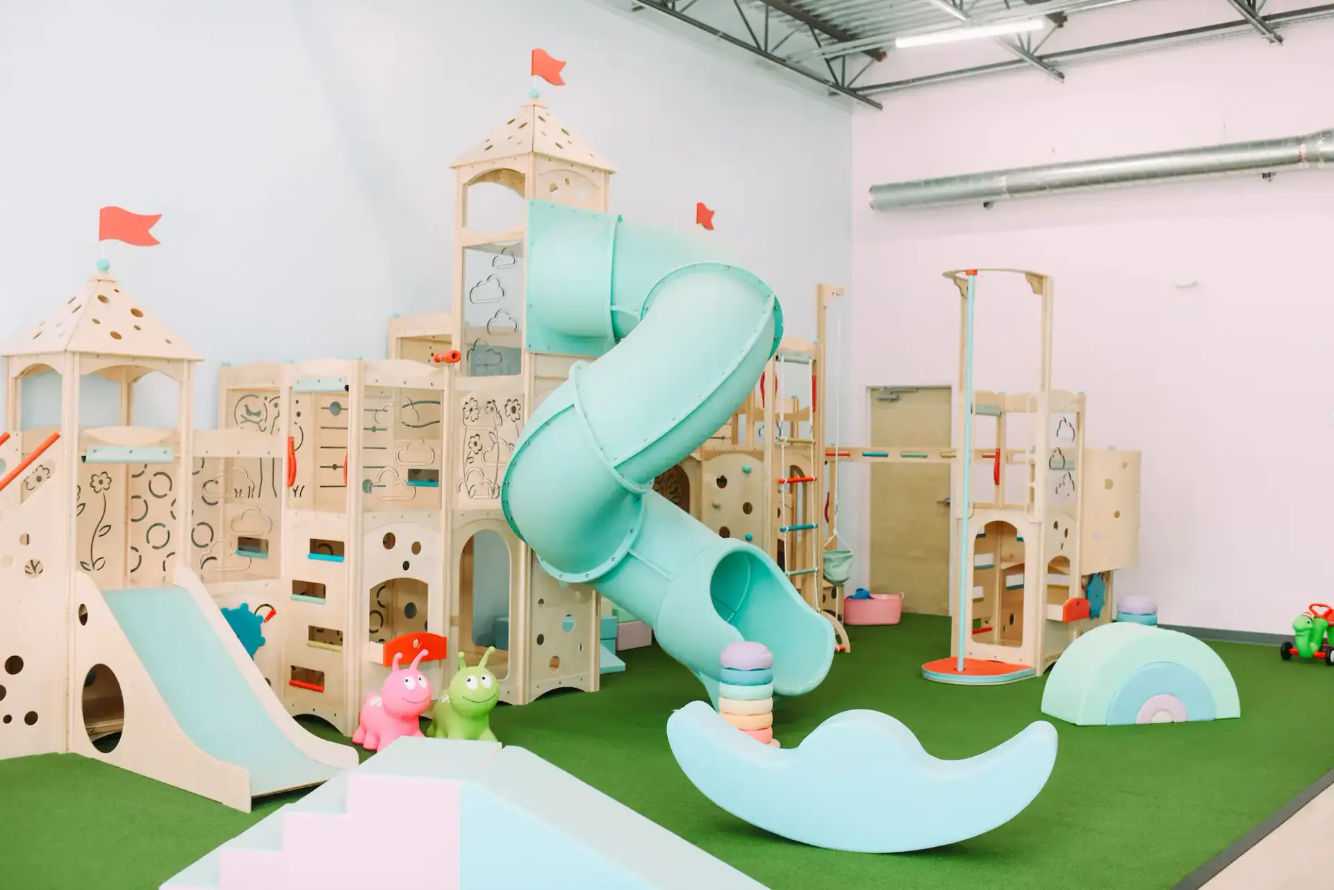 The Fun Bug - Play Studio & Parties