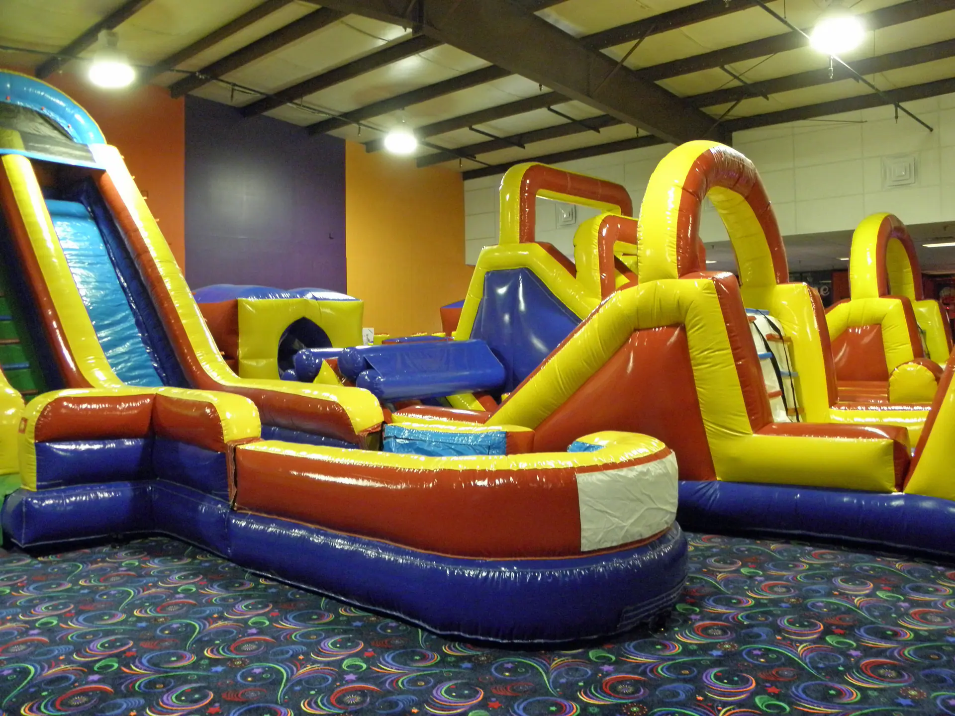Strikerz Party & Play