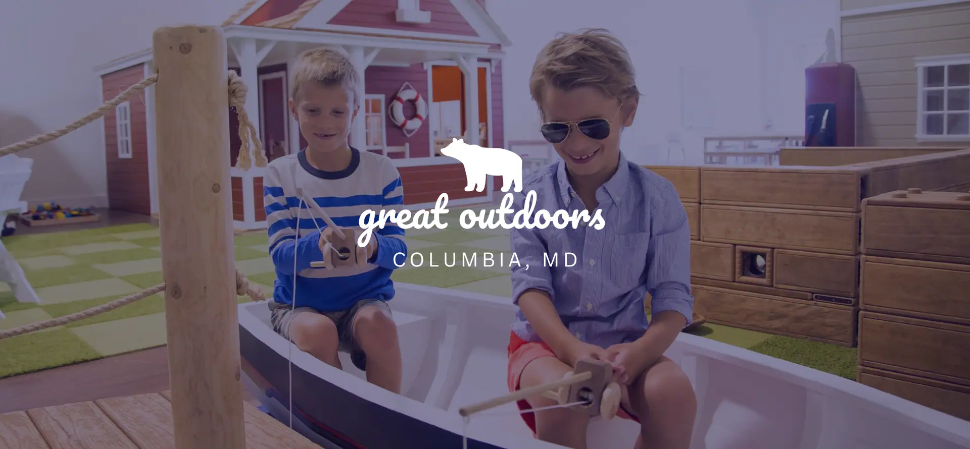 Pretend-play exhibits inside Play Street Museum Columbia.