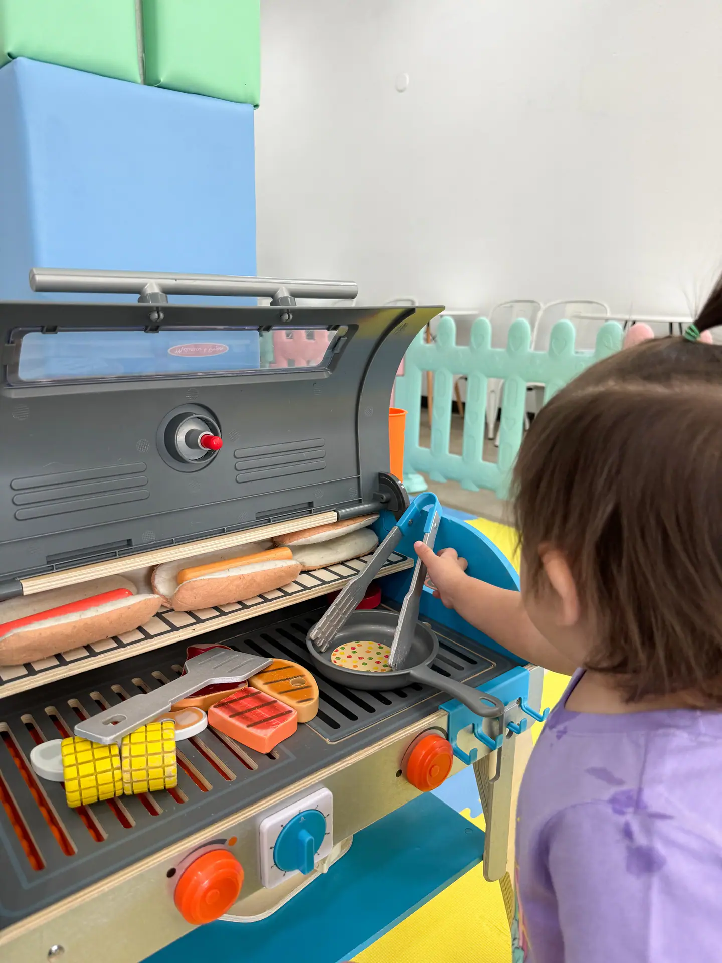 Additional play stations inside Lil’ Munchkins Indoor Playground.