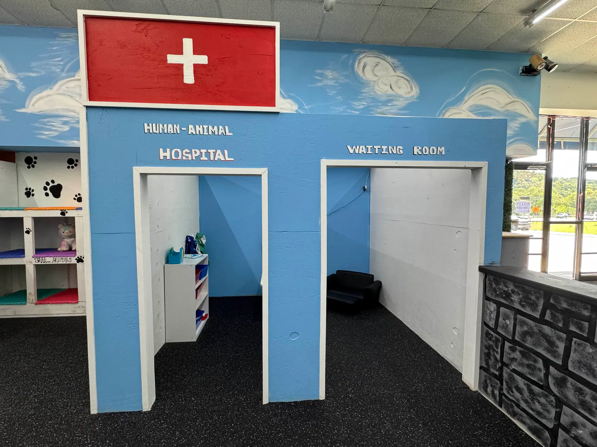 Pretend hospital play station inside KidZ Korner Party & Play