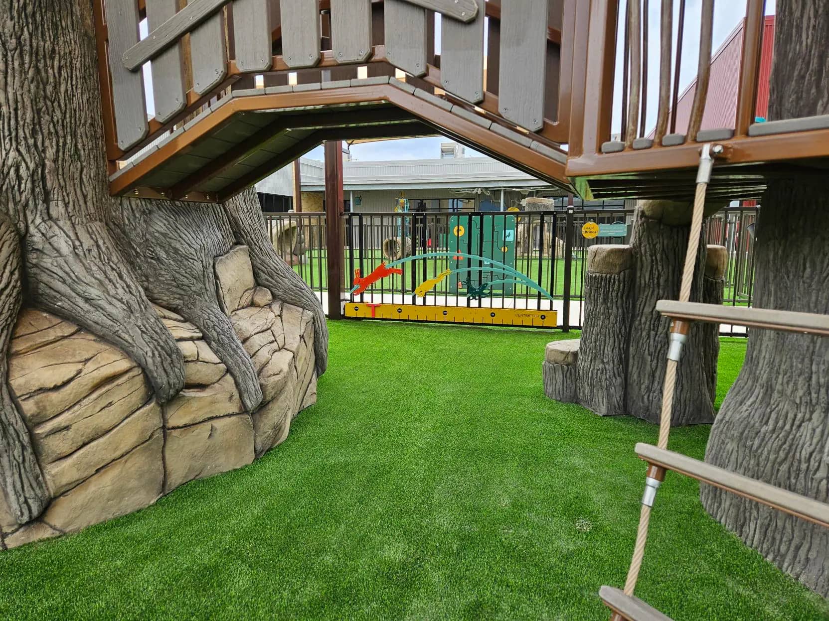 Outdoor play area at Thinkery - Del Valle.