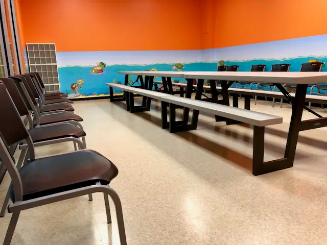 Open indoor play area at La La Land Boca Raton.