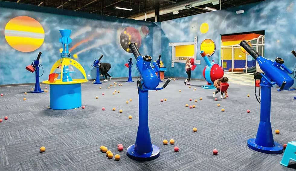 Ball Factory Mount Prospect indoor playground play structure and seating area