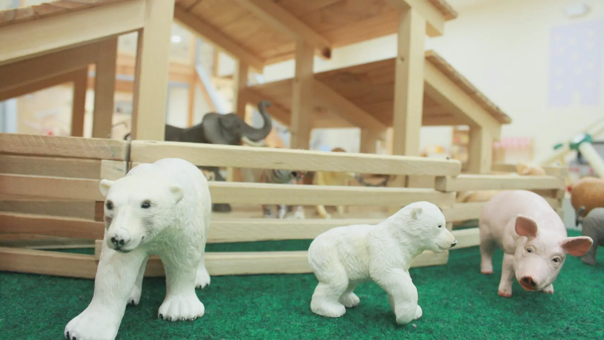 Pretend-play and sensory-style play details at Good Day Play Cafe.
