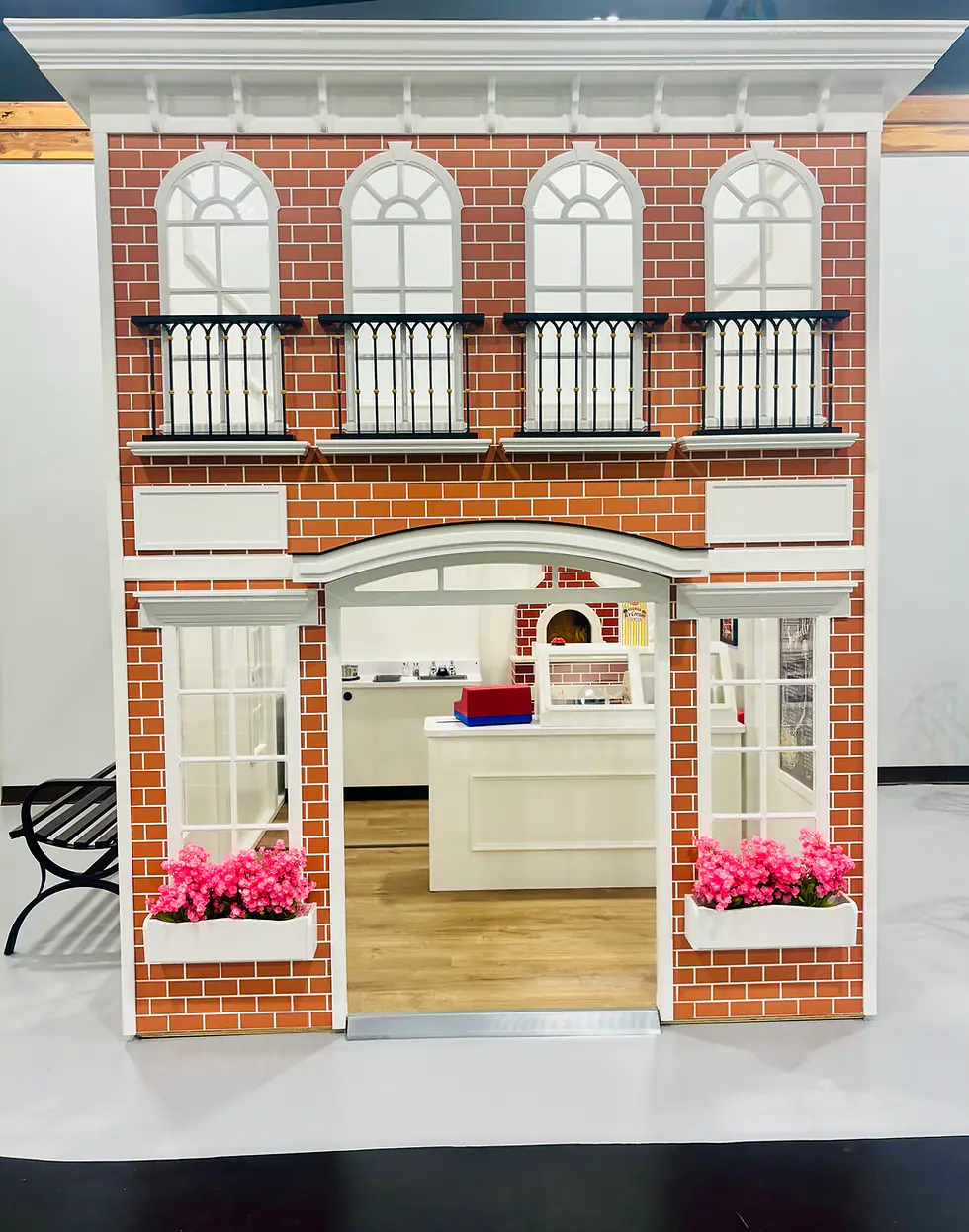 A café-themed play area at Imagine That Indoor Play Village.