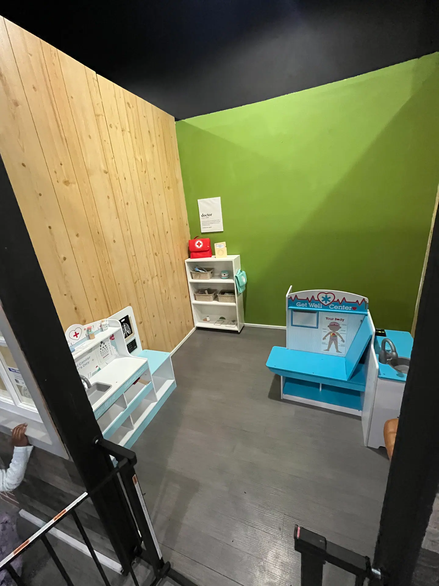 Doctor's office pretend-play station at Fargo Kids Play Museum.