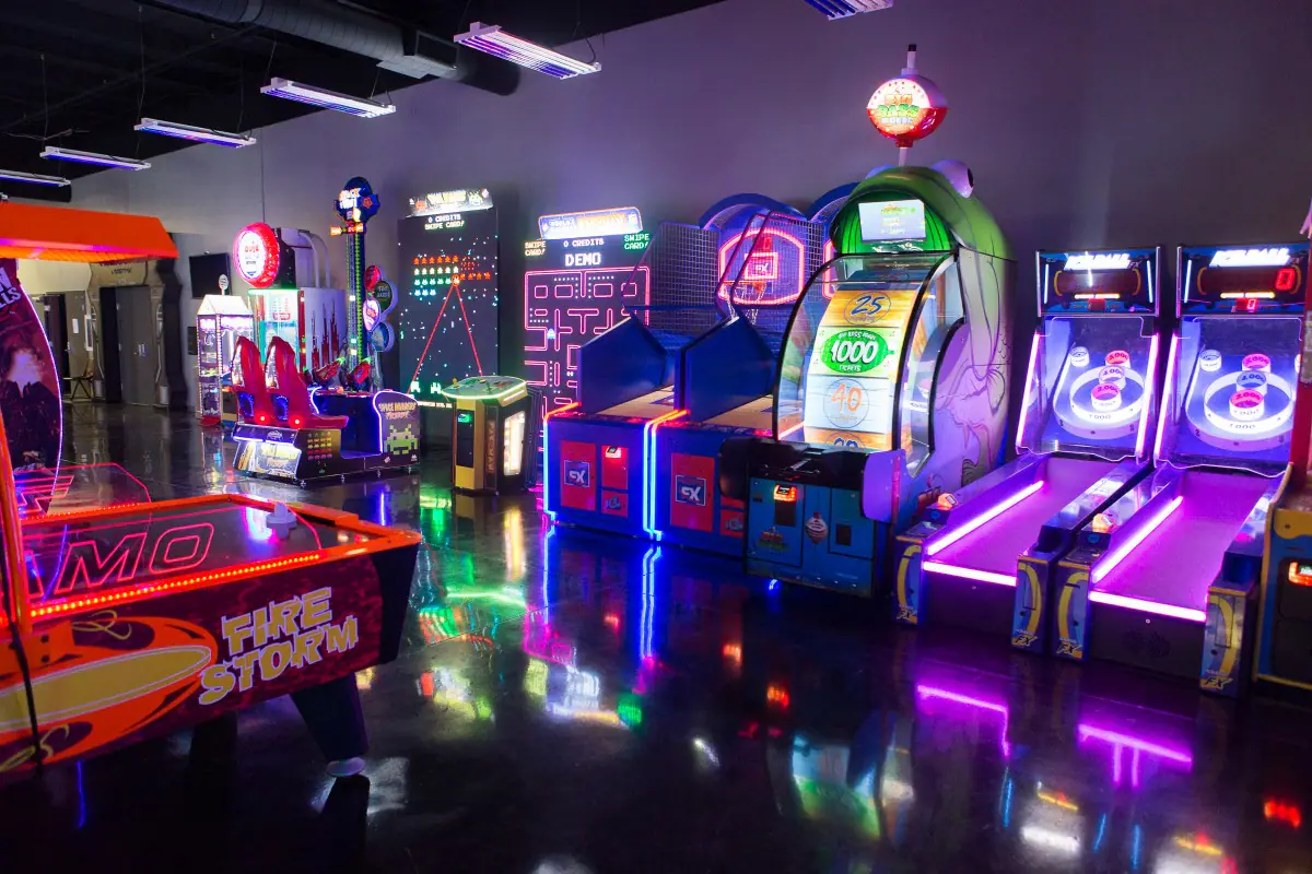 Arcade area at Event Zona Meridian