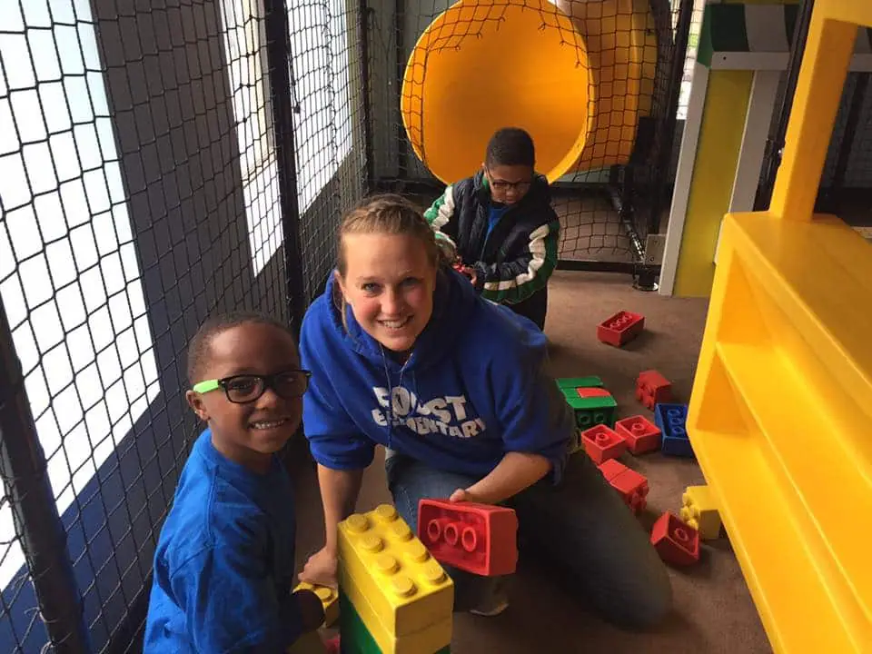 Kids playing with large blocks inside the PlayZeum.